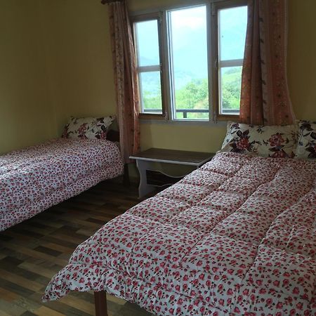 Tranquil Water Guest House Pokhara Ngoại thất bức ảnh