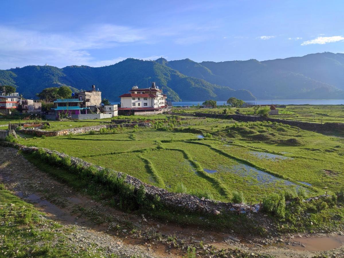 Tranquil Water Guest House Pokhara Ngoại thất bức ảnh